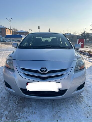 тайота ярис 2: Toyota Yaris: 2011 г., 1.5 л, Автомат, Бензин, Седан