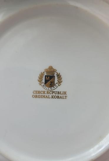 qedimi sufre: Nəlbəkilər, 1 əd, rəng - Yaşıl, Farfor, Çexiya — 2