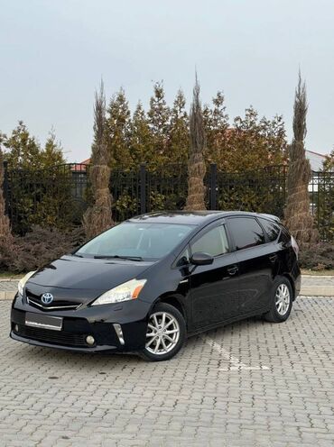Toyota: Toyota Prius: 2012 г., 1.8 л, Автомат, Газ, Универсал