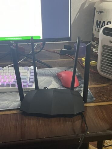 Mətbəx texnikası: 5G Wi‑Fi router - 4 ədəd yüksək qazanclı anten – geniş