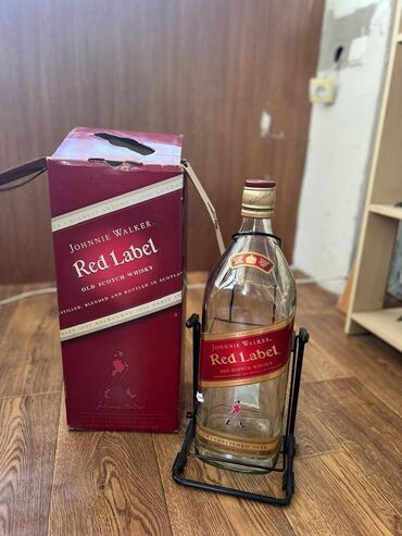 бокал для виски: Продаю пустую бутылку от виски Red Label, 5 л. с коробкой, на