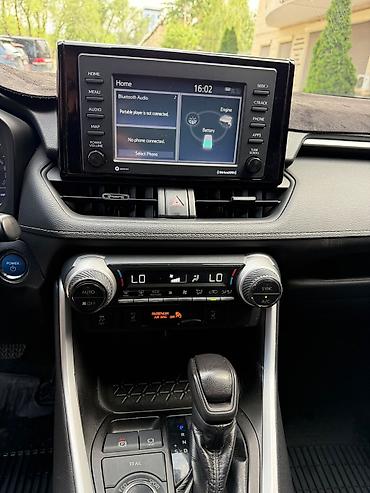 рав 4 гибрид: Toyota RAV4: 2020 г., 2.5 л, Автомат, Гибрид, Кроссовер — 10