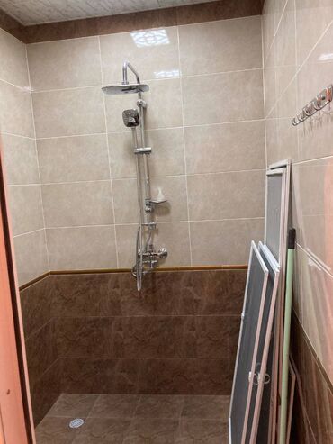 Uzunmüddətli kirayə mənzillər: Binəqədi rayonu,Dernegul metrosuna 5 deg mesafe, Versal palasin — 10