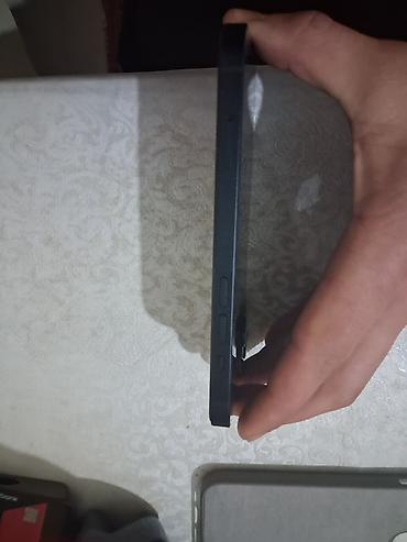 ıphone 13 mini: IPhone 13, 128 GB, Göy, Face ID, Qırıq, Sənədlərlə — 3