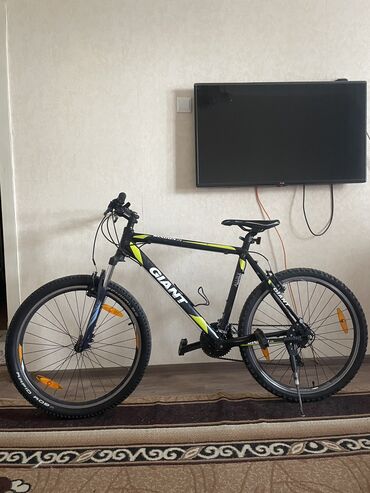 giant atx 770 d: Продается фирменный велосипед Giant Rincon. Велосипед полностью