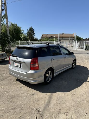 Toyota: Toyota WISH: 2003 г., 1.8 л, Автомат, Бензин, Универсал