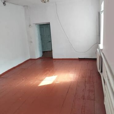 Долгосрочная аренда домов: 60 м², 2 комнаты, Парковка, Забор, огорожен at lalafo.kg — 13 Долгосрочная аренда домов: 60 м², 2 комнаты, Парковка, Забор, огорожен — 13