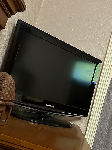 samsung 26: Samsung LCD televizor - Ekran: təxminən 26–32 düym diaqonal — 1