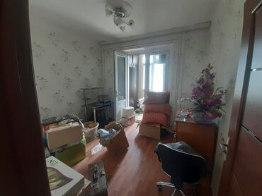 Köhnə tikili: Bakı, 4 otaqlı, Köhnə tikili, 100 kv. m — 17