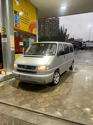 Volkswagen Transporter: 2002 г., 2.5 л, Механика, Дизель, Минивэн