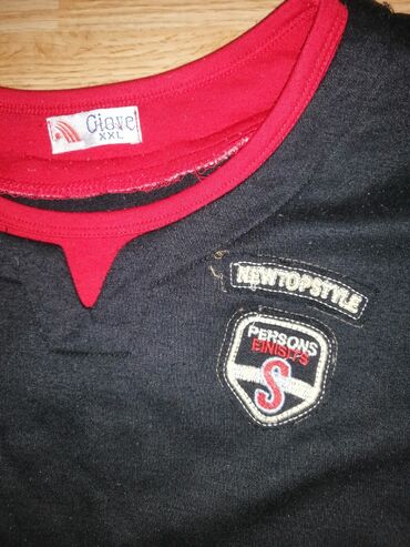 Džemperi: Sve po 200 din — 11