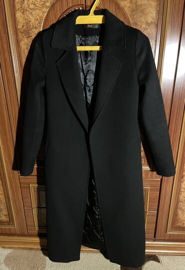 женские кашемировые кофты: Paltonun material hissəsi şəkildə var. Kaşmer paltodur. Paltonun