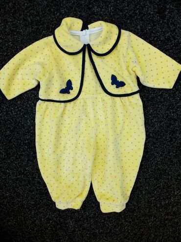 bodici za bebe sa natpisom: Footie for babies, 56