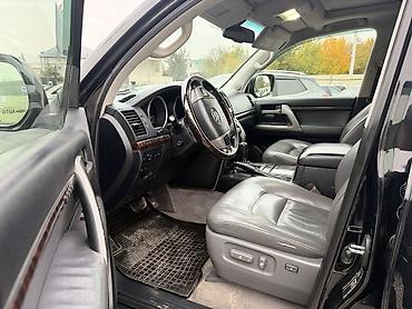 Toyota: Toyota Land Cruiser: 2010 г. — 5