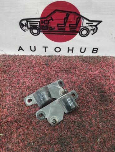 Тормозные диски: Кронштейн BMW X5 E70 M57D30T 2007 (б/у)