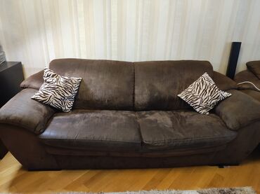 Mitsubishi: Divan, Divan, Bazasız, Açılmayan