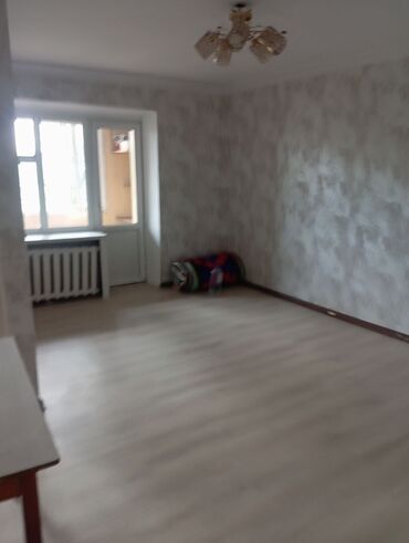 квартира за 30000 долларов: 1 комната, 30 м², 3 этаж, Косметический ремонт