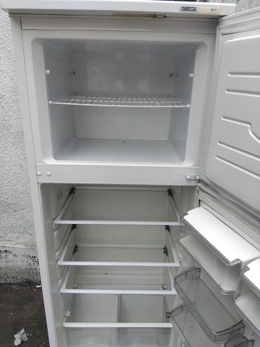 холодильник буушный: Холодильник Б/у, Двухкамерный, 165 *