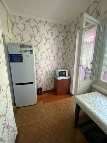 ихлас квартиры в ипотеку: 1 комната, 35 м², 105 серия, 4 этаж, Косметический ремонт