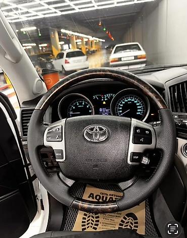 ксеноновые лампы: Toyota Land Cruiser: 2009 г., Внедорожник — 6