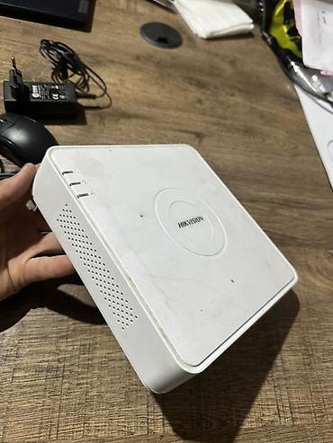 external hard drive: Видеорегистратор Hikvision DS-7104HGHI-F1 Все работает Описание: - — 1