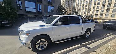 ford rapter: Dodge Ram 1500: 2022 г., 3.6 л, Автомат, Гибрид, Пикап — 2