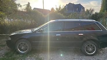 форсунки омывателя лобового стекла: Audi A4: 1999 г., Механика, Универсал — 2