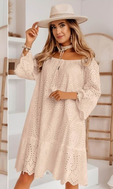 Haljine: 2900 na lalafo.rs — 18 Haljine: 2900 — 18