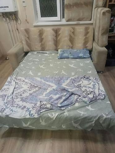 раскладушка для сна: Прямой диван, Б/у — 2