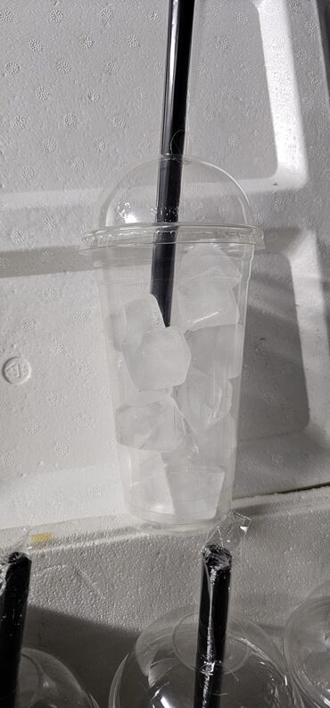 кофе машина в аренду: Стаканчик со льдом ЛЕД в стакане цена 25 сом доставка по городу Лед