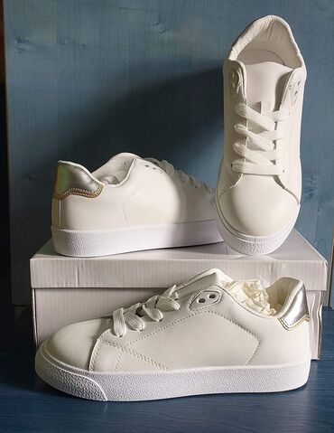 Women's Sneakers and athletic shoes: 41 — 20