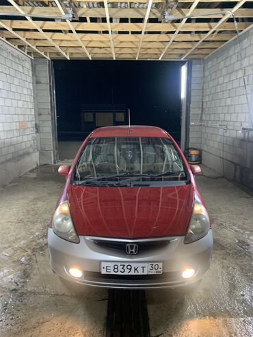 Honda: Honda Fit: 2002 г., 1.3 л, Автомат, Бензин, Хэтчбэк