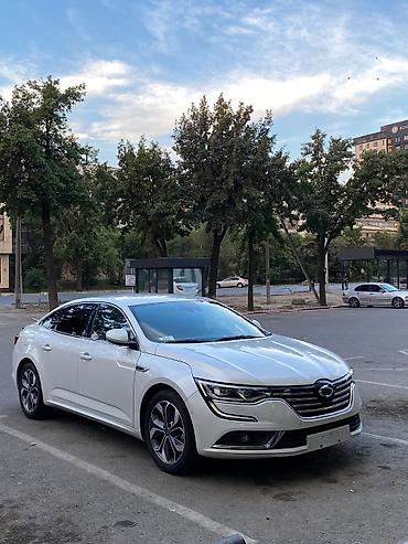 Renault: Renault Centennial: 2019 г., 2 л, Автомат, Бензин, Седан — 1