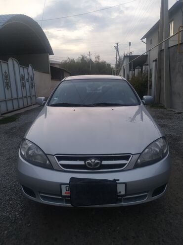 Daewoo: Daewoo Lacetti: 2004 г., 1.6 л, Механика, Бензин, Хэтчбэк