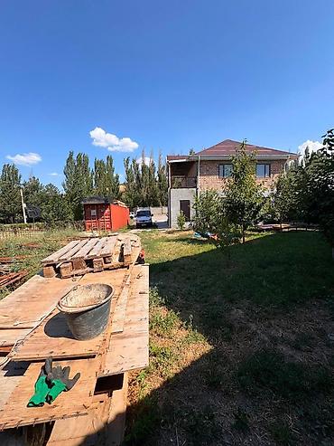 дом в орок: 5 комнат, 200 м², 7 соток, Бишкек, Риэлтор — 5