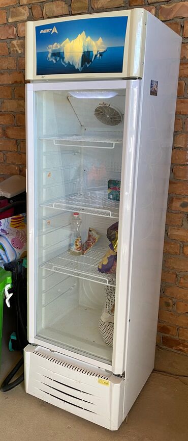 маленькие витринные холодильники: Для напитков, Для молочных продуктов, Для мяса, мясных изделий, Б/у