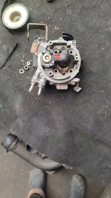 Volkswagen: Volkswagen Vento: 1995 г., 1.8 л, Механика, Седан — 9