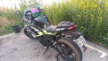 воденой: Спортбайк Kawasaki, 400 куб. см, Бензин, Взрослый, Новый — 4