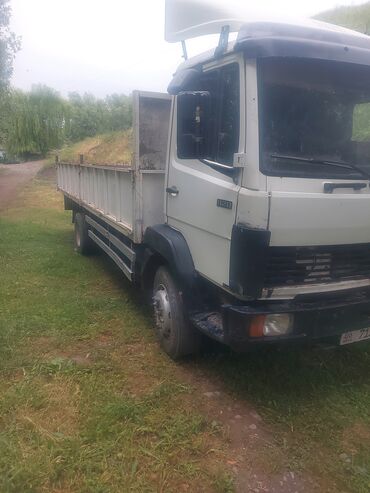 франталный погрузчик: Грузовик, Mercedes-Benz, Стандарт, 6 т, Б/у
