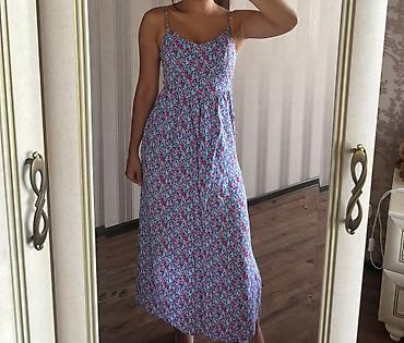 abercrombie: Элегантное женское платье от Abercrombie & Fitch, выполненный в — 2
