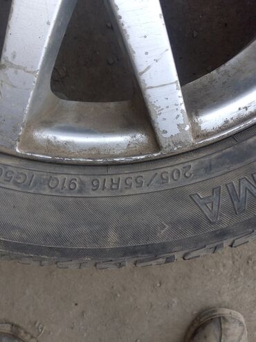 диск r16c: Дөңгөлөктөр монтажда 205 / 55 / R 16, Кыш, 1 даана, Жеңил унаалар, Куйма, тешиктери - 5 lalafo.kg да диск r16c: Дөңгөлөктөр монтажда 205 / 55 / R 16, Кыш, 1 даана, Жеңил унаалар, Куйма, тешиктери - 5