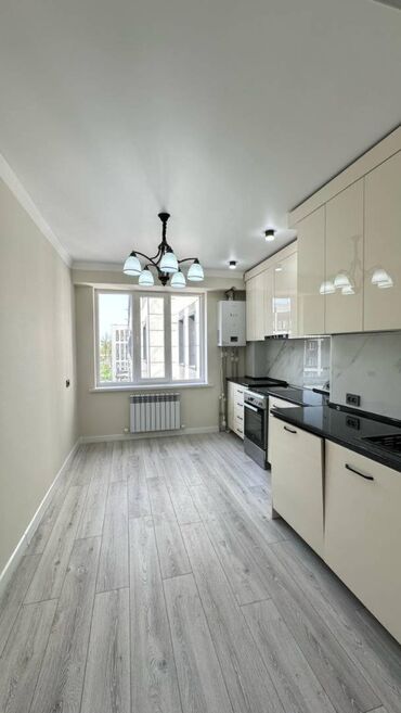 продажа 1ком кв: 3 комнаты, 74 м², Элитка, 4 этаж, Дизайнерский ремонт