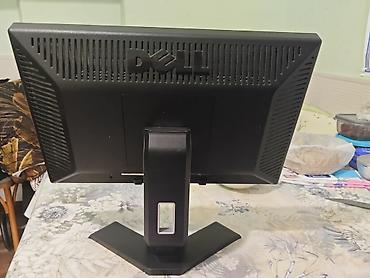 komputer aksesuar: DELL firmasına məxsus 75 hz 17 düym monitor satılır.Ev şəraitində — 2