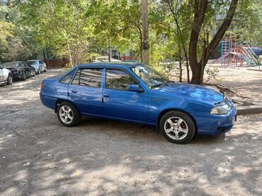 купить зикр в бишкеке: Daewoo Nexia: 2011 г., 1.6 л, Механика, Бензин, Седан