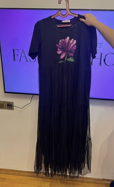 атласные сорочки ночные: Xl bir iki defe geynilib Qara rəngli uzun don - Üst hissə: Yumşaq