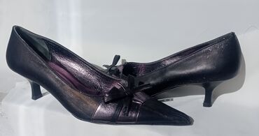 черный каблук: Туфли 36, цвет - Черный
