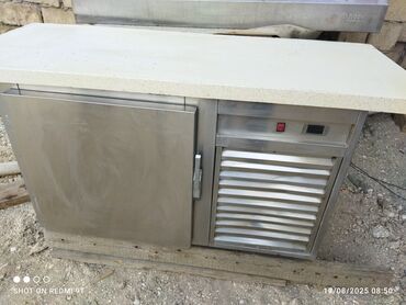 Plitələr və bişirmə panelləri: İşlənmiş Soyuducu Satılır, rəng - Gümüşü, Dolab içi