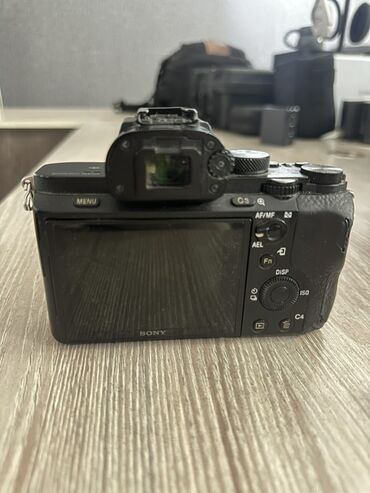 кабель type c: Беззеркальная цифровая камера Sony Alpha a7 II с полнокадровой
