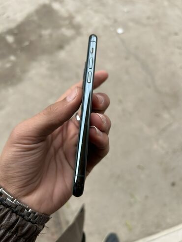 Apple iPhone: IPhone 11 Pro, 64 GB, Matte Midnight Green, Face ID — 7