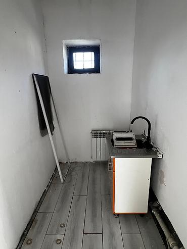Продажа домов: 3 комнаты, 130 м², 4 соток, Бишкек, Новопавловка с. Агентство недвижимости — 4